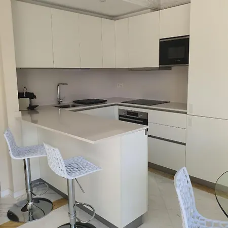 Sherezade Apartment *